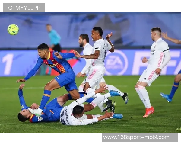 阿什拉夫因停赛缺席对阵马赛的德比战球队面临挑战 阿什拉夫因停赛缺席对阵马赛的德比战球队面临挑战