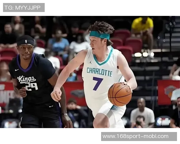 黄蜂主帅称赞克尼佩尔出手选择合理为队友创造良好空间 黄蜂主帅称赞克尼佩尔出手选择合理为队友创造良好空间